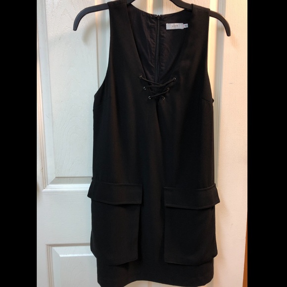 Editorial Black Oversized Dress - Picture 1 of 6